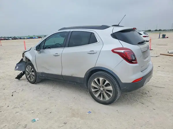 KL4CJASB4JB595952 2018 BUICK ENCORE - Image 2