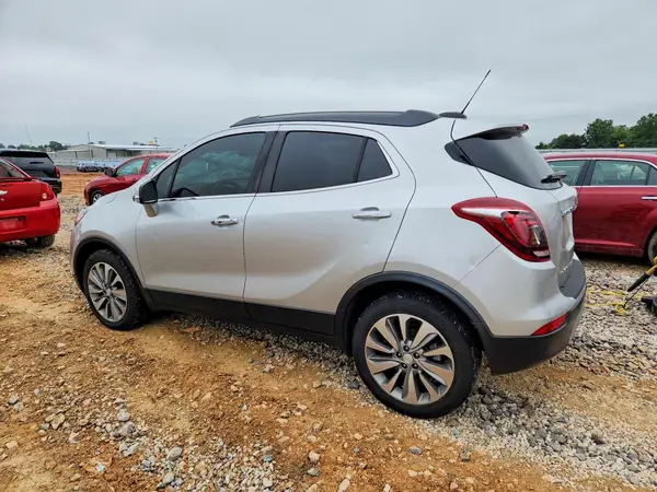 KL4CJASB4JB602656 2018 BUICK ENCORE - Image 2