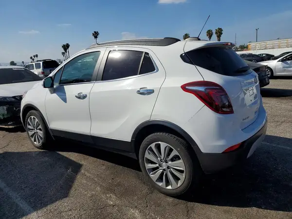 KL4CJASB4JB616590 2018 BUICK ENCORE - Image 2