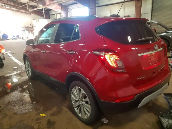 KL4CJASB4JB619327 2018 BUICK ENCORE - Image 2