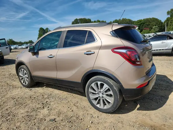 KL4CJASB4JB620168 2018 BUICK ENCORE - Image 2