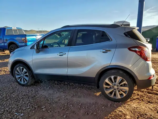 KL4CJASB4JB632708 2018 BUICK ENCORE - Image 2