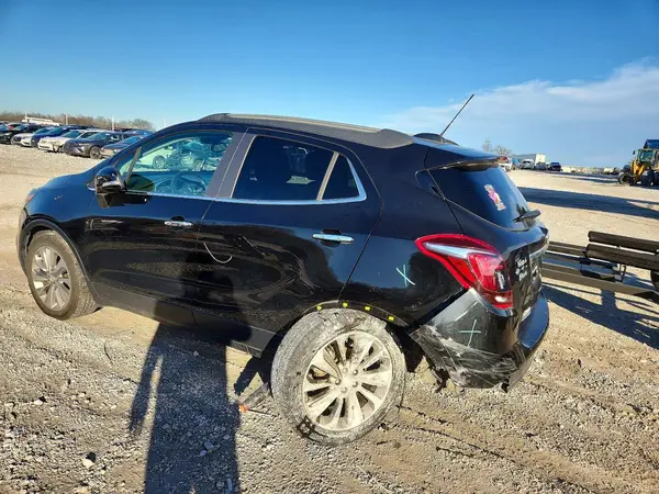 KL4CJASB4JB660671 2018 BUICK ENCORE - Image 2