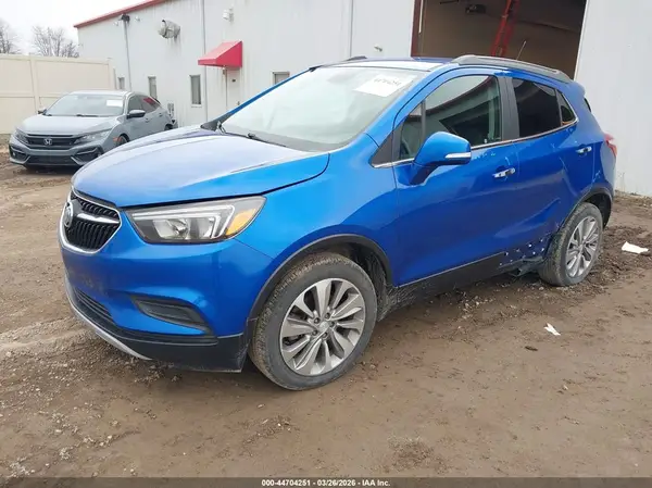 KL4CJASB4JB674330 2018 BUICK ENCORE - Image 2