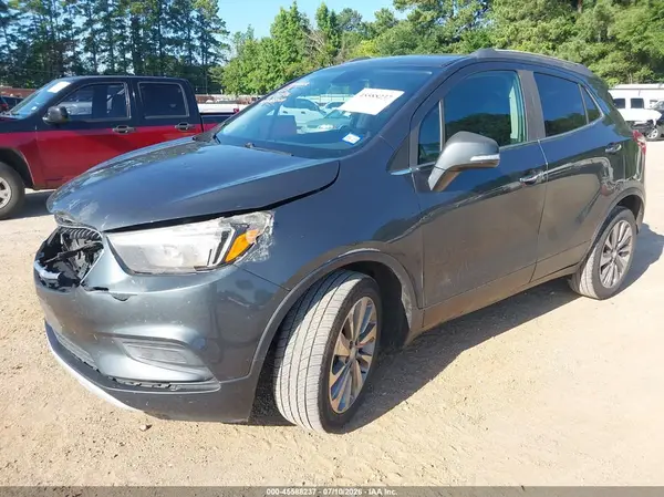 KL4CJASB4JB677146 2018 BUICK ENCORE - Image 2