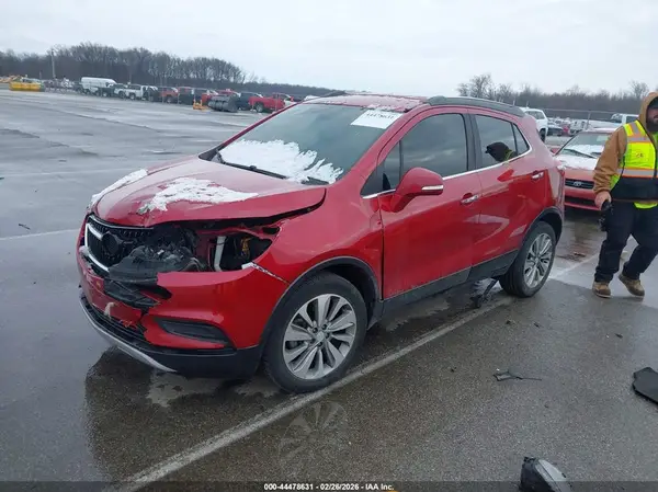 KL4CJASB4JB684405 2018 BUICK ENCORE - Image 2