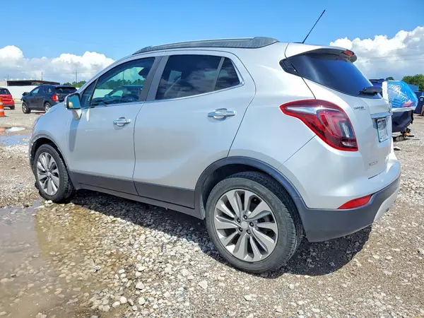 KL4CJASB4JB687692 2018 BUICK ENCORE - Image 2