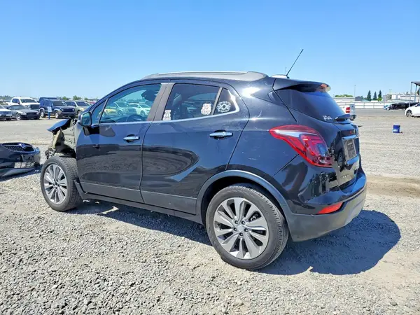 KL4CJASB4JB694321 2018 BUICK ENCORE - Image 2