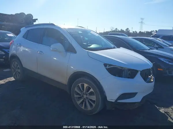 KL4CJASB4JB696697 2018 BUICK ENCORE - Image 1