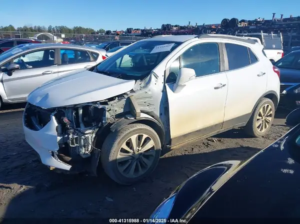 KL4CJASB4JB696697 2018 BUICK ENCORE - Image 2