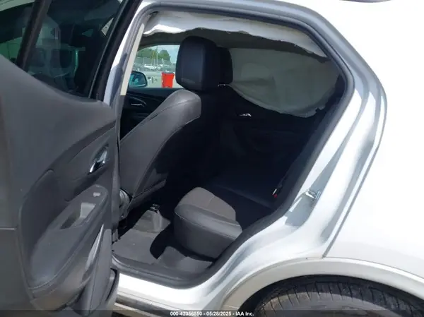 KL4CJASB4JB697834 2018 BUICK ENCORE - Image 8