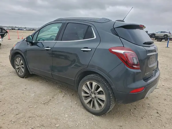 KL4CJASB4JB698949 2018 BUICK ENCORE - Image 2