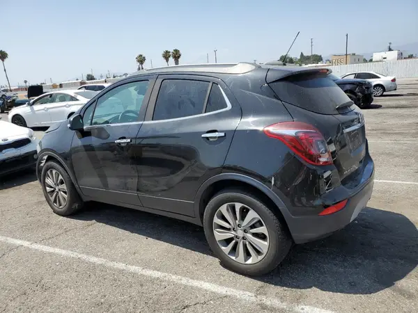 KL4CJASB4JB709643 2018 BUICK ENCORE - Image 2