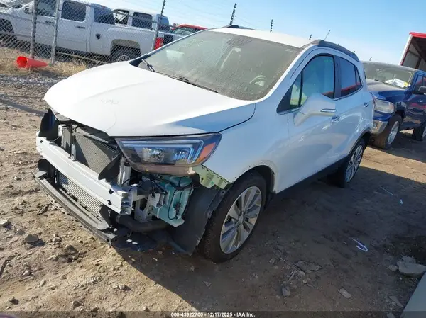 KL4CJASB4JB712543 2018 BUICK ENCORE - Image 2