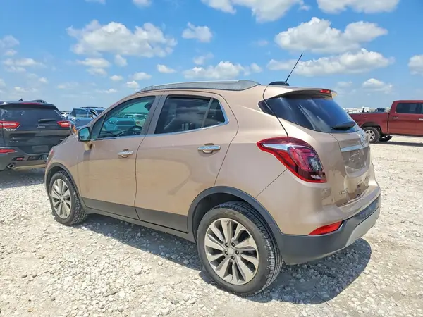 KL4CJASB4JB718780 2018 BUICK ENCORE - Image 2
