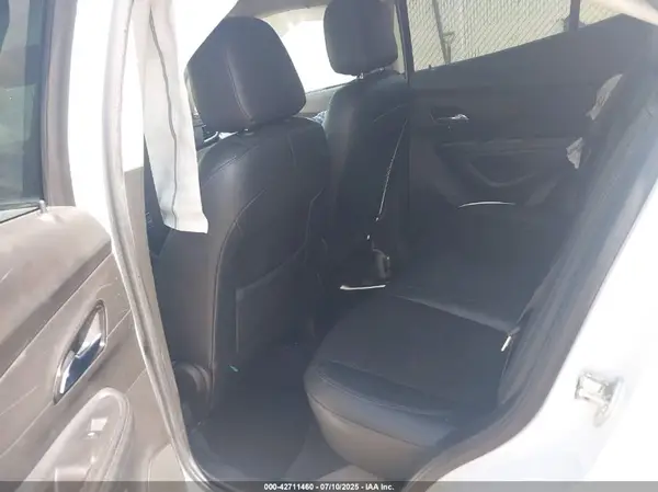 KL4CJASB4JB719735 2018 BUICK ENCORE - Image 8