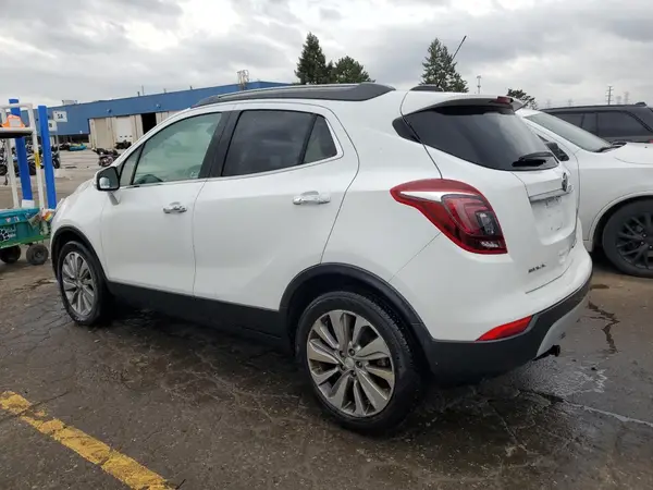 KL4CJASB4JB722313 2018 BUICK ENCORE - Image 2