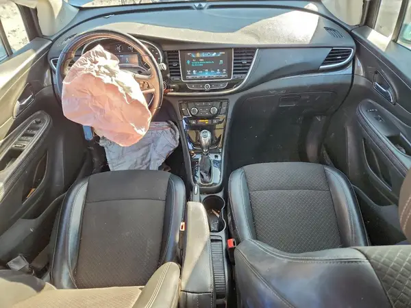 KL4CJASB4KB702516 2019 BUICK ENCORE - Image 8