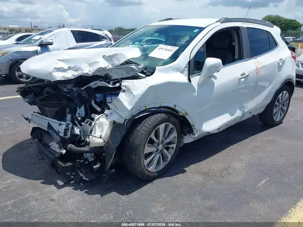 KL4CJASB4KB705111 2019 BUICK ENCORE - Image 2
