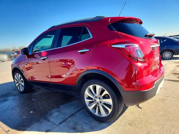 KL4CJASB4KB763056 2019 BUICK ENCORE - Image 2