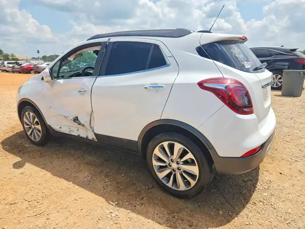KL4CJASB4KB779404 2019 BUICK ENCORE - Image 2