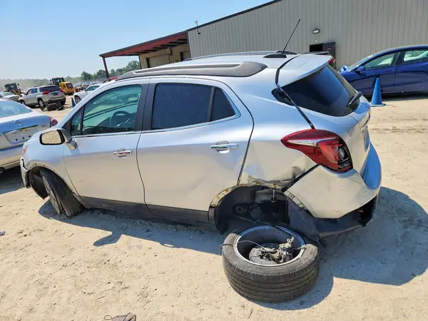 KL4CJASB4KB784988 2019 BUICK ENCORE - Image 2