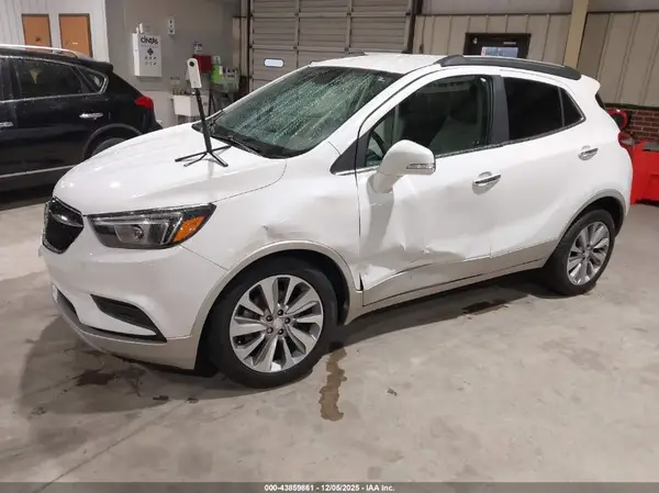 KL4CJASB4KB787518 2019 BUICK ENCORE - Image 2