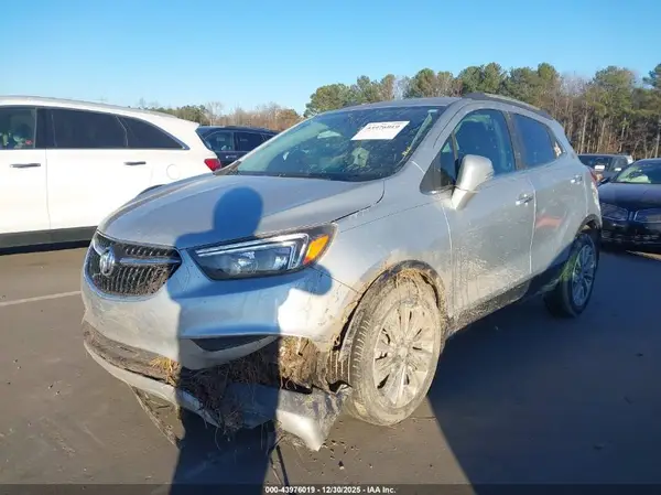 KL4CJASB4KB825426 2019 BUICK ENCORE - Image 2