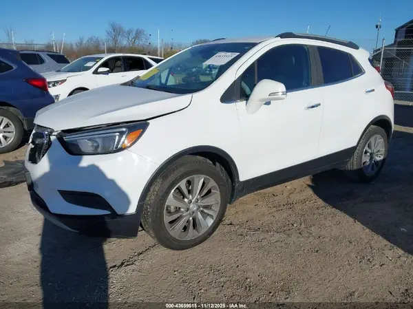 KL4CJASB4KB835616 2019 BUICK ENCORE - Image 2