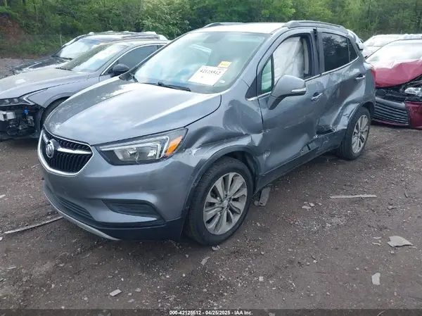 KL4CJASB4KB835826 2019 BUICK ENCORE - Image 2