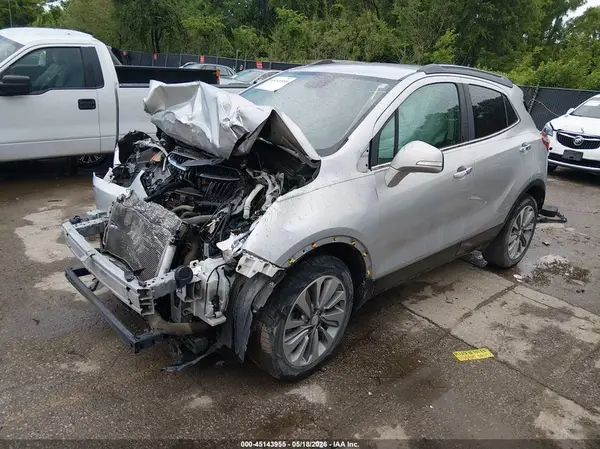 KL4CJASB4KB838810 2019 BUICK ENCORE - Image 2