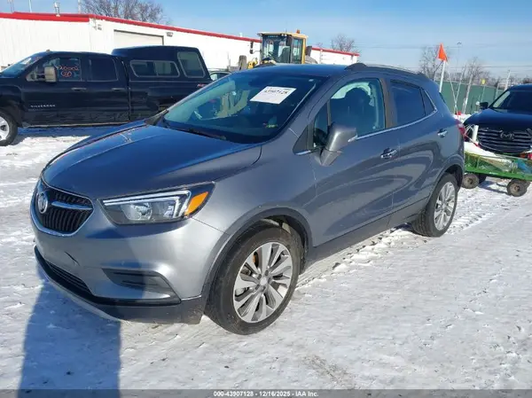KL4CJASB4KB854778 2019 BUICK ENCORE - Image 2