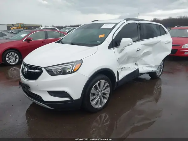 KL4CJASB4KB962365 2019 BUICK ENCORE - Image 2