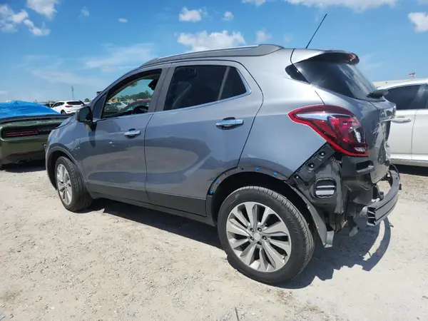 KL4CJASB4LB008135 2020 BUICK ENCORE - Image 2