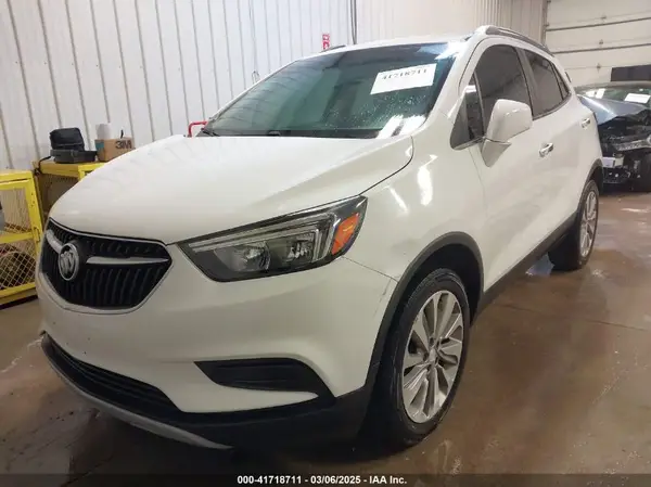 KL4CJASB4LB025209 2020 BUICK ENCORE - Image 2