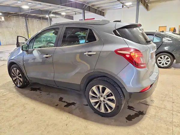KL4CJASB4LB038056 2020 BUICK ENCORE - Image 2