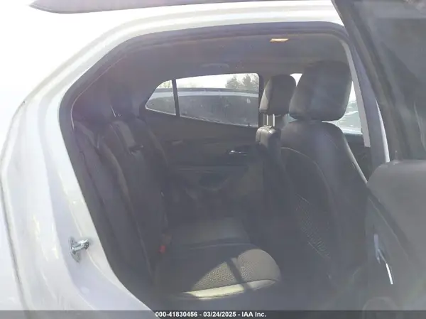 KL4CJASB4LB075057 2020 BUICK ENCORE - Image 8