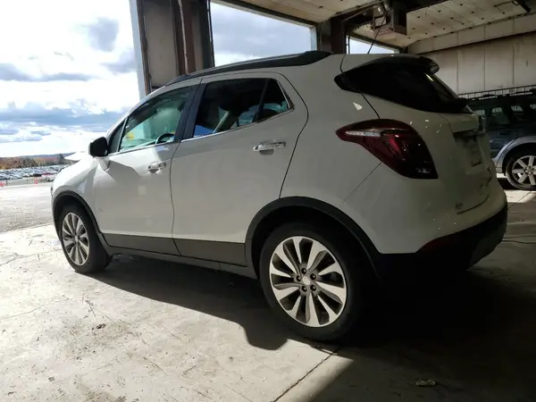 KL4CJASB4LB325431 2020 BUICK ENCORE - Image 2