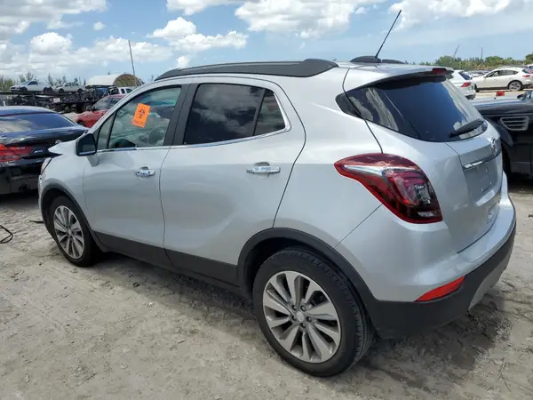 KL4CJASB4LB349390 2020 BUICK ENCORE - Image 2