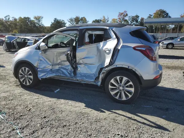 KL4CJASB4LB353116 2020 BUICK ENCORE - Image 2