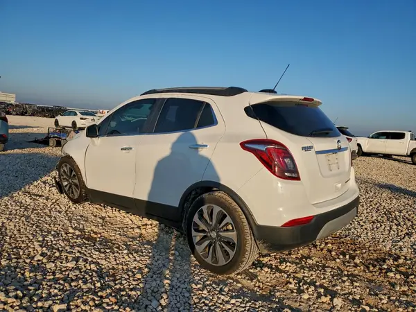 KL4CJASB4MB331232 2021 BUICK ENCORE - Image 2