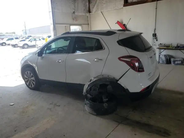 KL4CJASB5HB106324 2017 BUICK ENCORE - Image 2