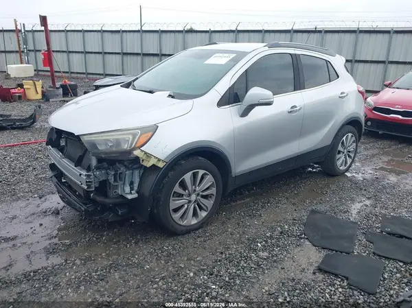 KL4CJASB5HB109319 2017 BUICK ENCORE - Image 2