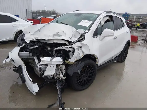 KL4CJASB5HB140246 2017 BUICK ENCORE - Image 2