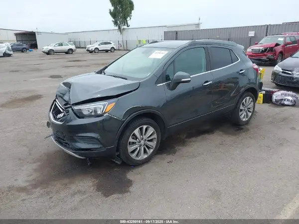 KL4CJASB5HB202647 2017 BUICK ENCORE - Image 2