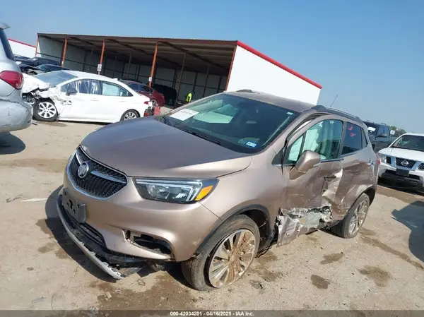 KL4CJASB5JB519060 2018 BUICK ENCORE - Image 2