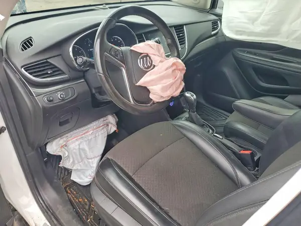 KL4CJASB5JB528504 2018 BUICK ENCORE - Image 8