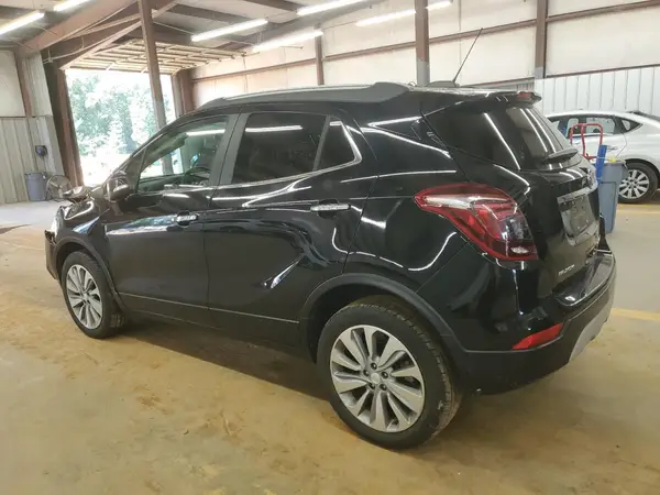 KL4CJASB5JB552513 2018 BUICK ENCORE - Image 2
