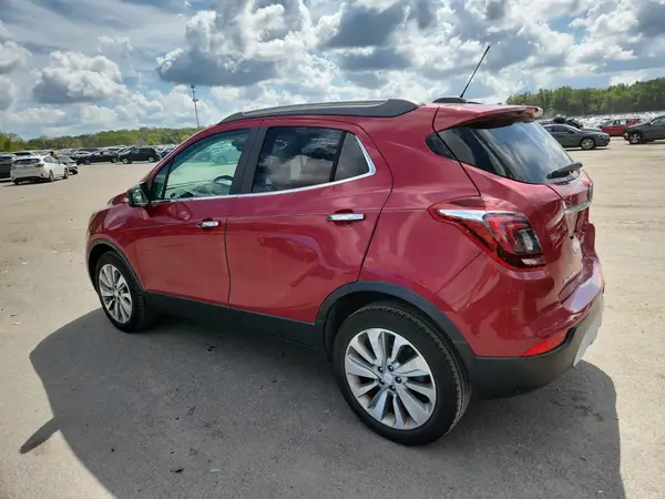 KL4CJASB5JB561308 2018 BUICK ENCORE - Image 2