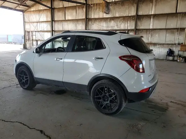 KL4CJASB5JB609163 2018 BUICK ENCORE - Image 2